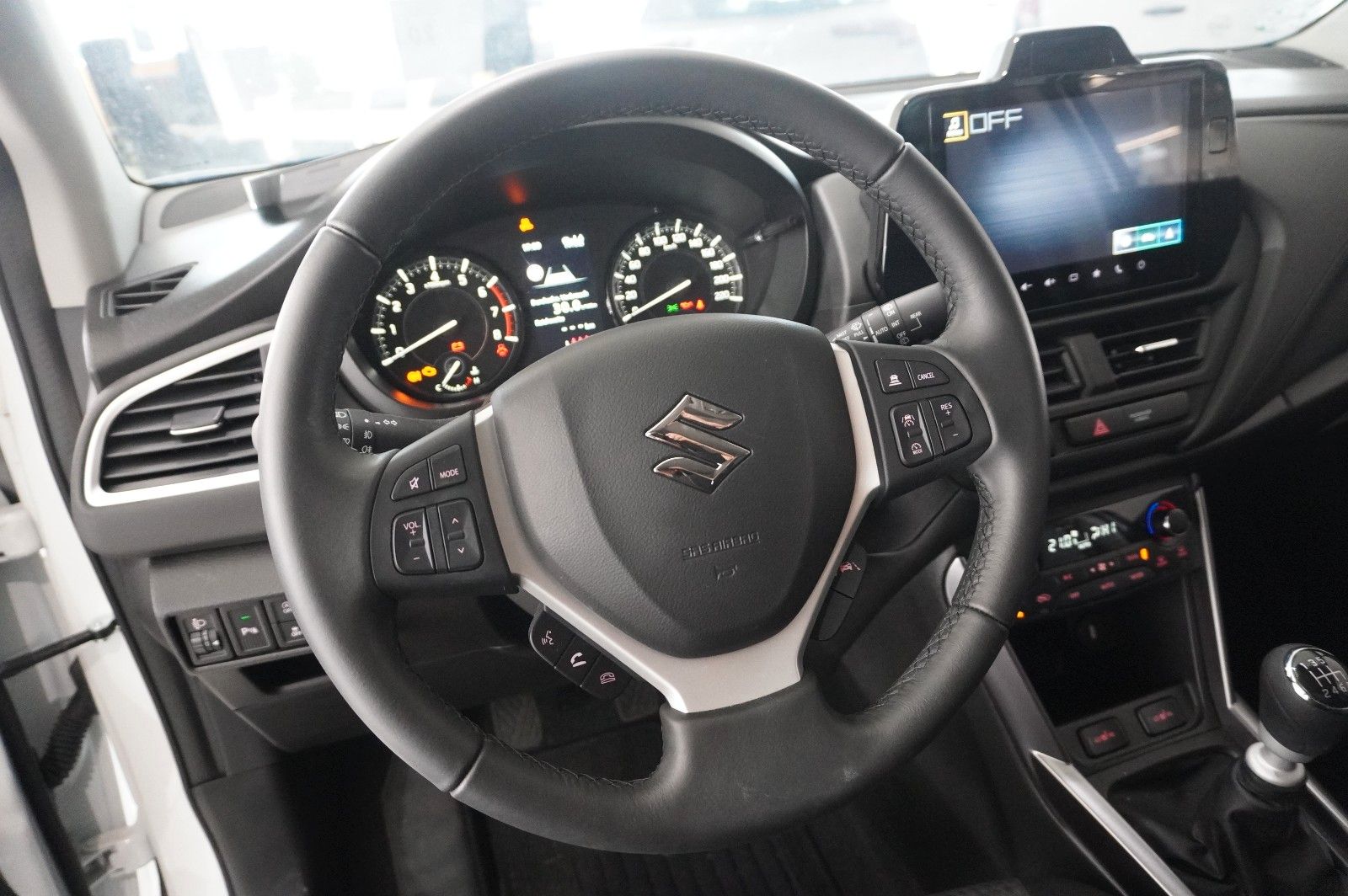 Fahrzeugabbildung Suzuki (SX4) S-Cross 1.4 COMFORT NAVI/LED/KAMERA/SH/DAB