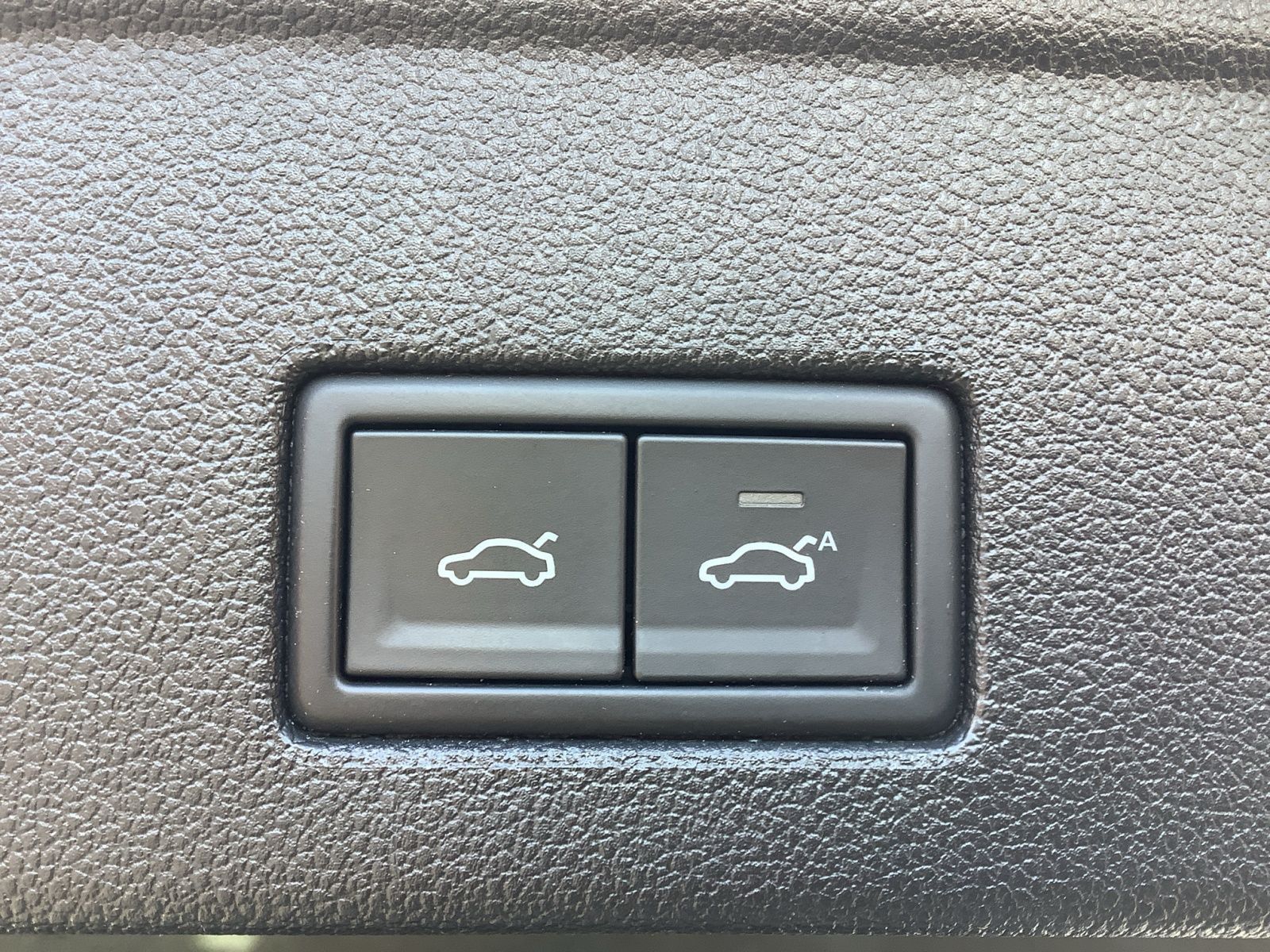 Volkswagen Touareg - Bild 17