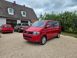 Volkswagen T5 Multivan Confortline 4Motion - rote Volkswagen T5 Multivan
