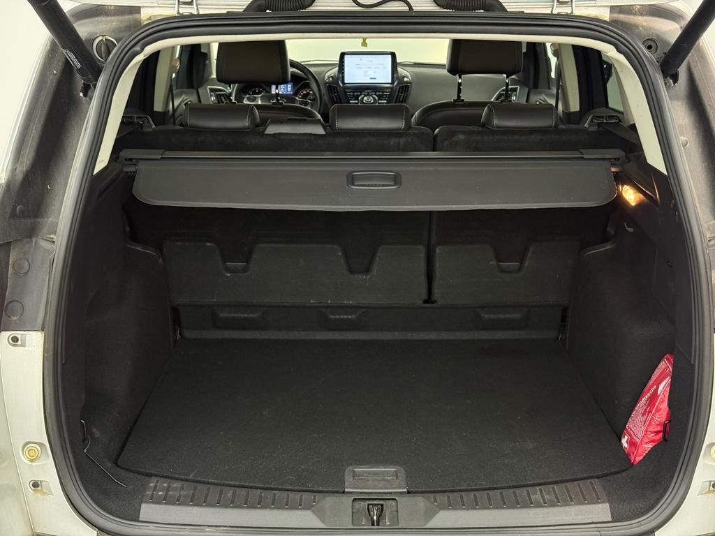 Ford Kuga Titanium, Foto 12 von 45