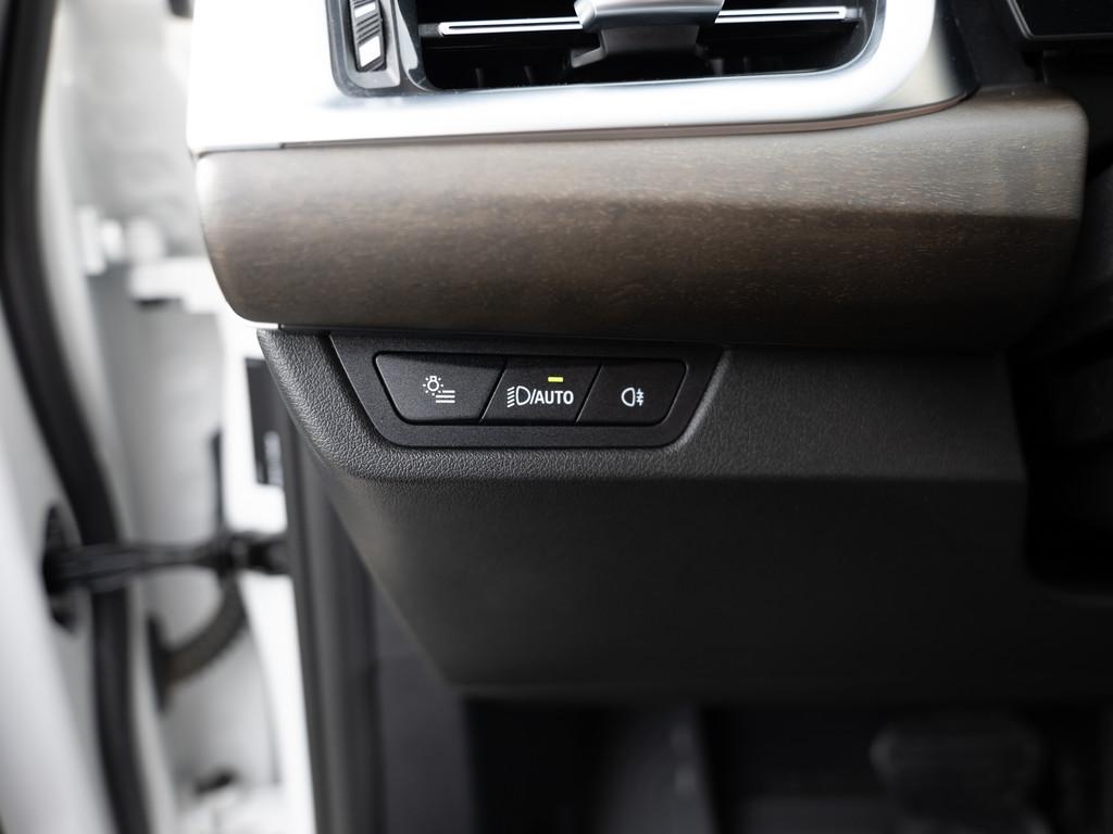 BMW 223 Active Tourer xDrive Luxury Line PANO HUD, миниатюра 23