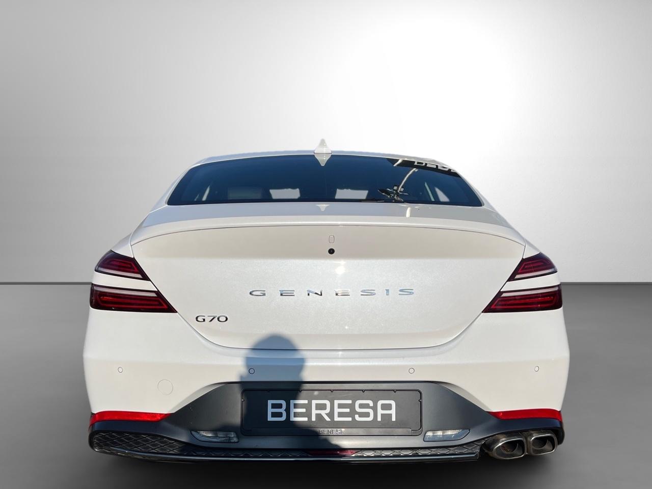 Genesis G70 2.2 D AWD Sport Pearl-Lackierung Sitzklima