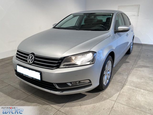 Passat 1.4 TSI Comfortline NAVI KLIMA PDC