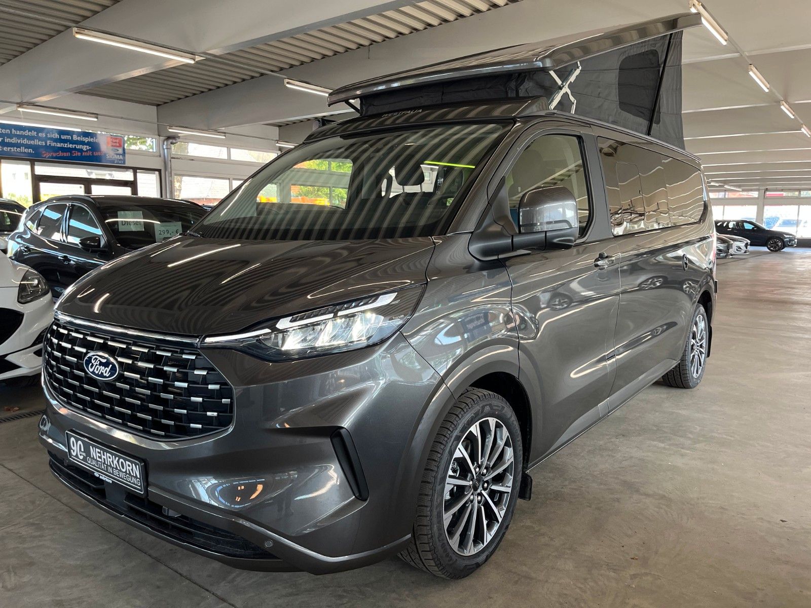 Fahrzeugabbildung Ford NUGGET L2 Titanium Aufstelldach Markise uvm.