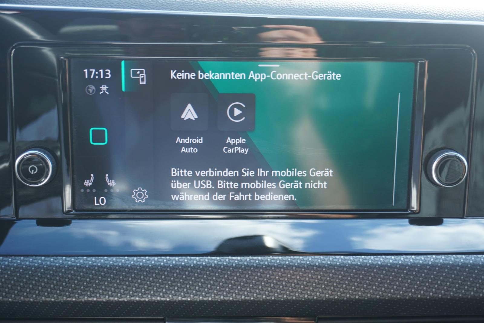 Volkswagen Golf VIII 1.5 eTSI DSG R-Line LED App Connect, миниатюра 30