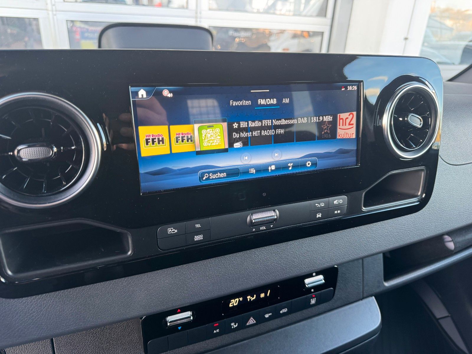 Fahrzeugabbildung Mercedes-Benz Sprinter 317 CDI DoKa Klima Stdheiz AHK3,5to