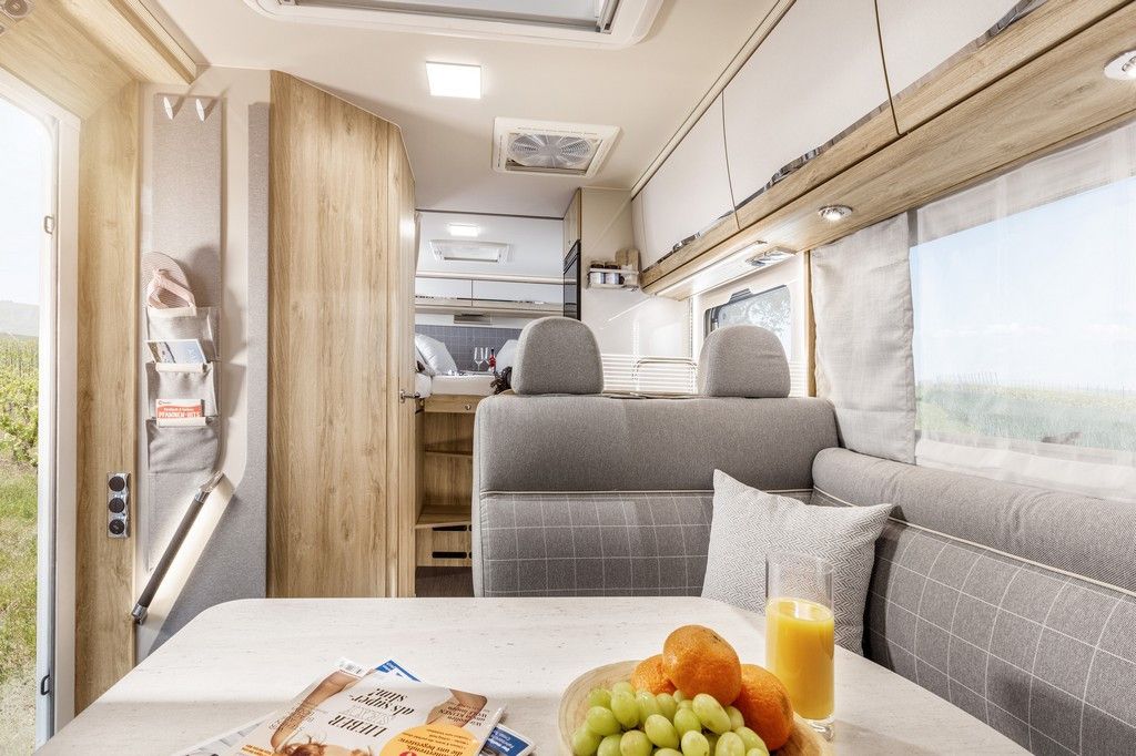 Fahrzeugabbildung Eura Mobil Profila T 696 EB *Early Bird Aktion 2026*