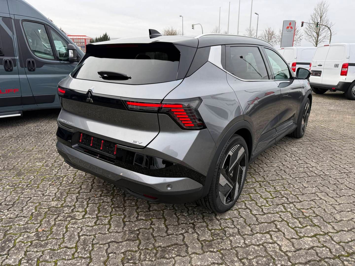 Fahrzeugabbildung Mitsubishi Eclipse Cross Diamant TOP