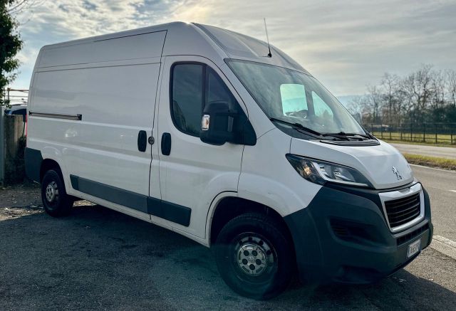 Peugeot Boxer 2.2 HDi/130CV 2015 passo medio