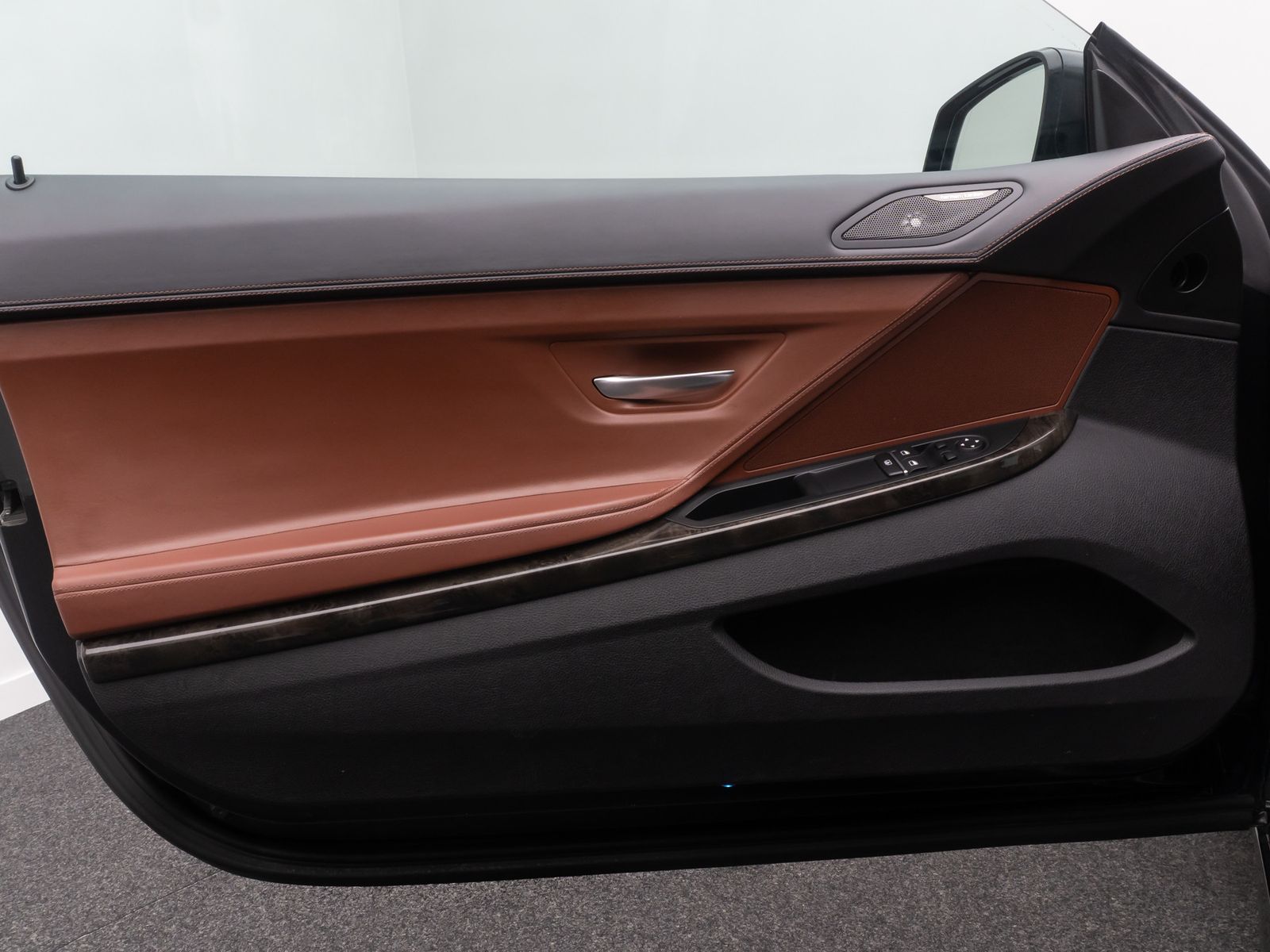 Fahrzeugabbildung BMW 640i xD Coupé M Sport H/K Kamera HUD SoftCl 19"
