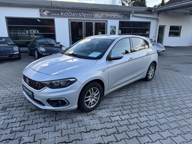 Fiat Tipo Lounge*1.Hand,Navi,Automatik,Scheckheft*