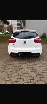 Kia Rio  Baujahr 2014  Zu verkaufen - Kia Rio: Kombi
