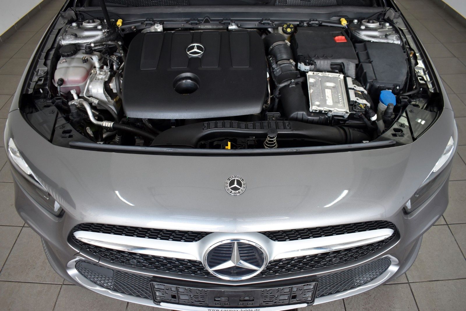 Fahrzeugabbildung Mercedes-Benz A 180d T.Leder,Navi,LED,SH,Panorama