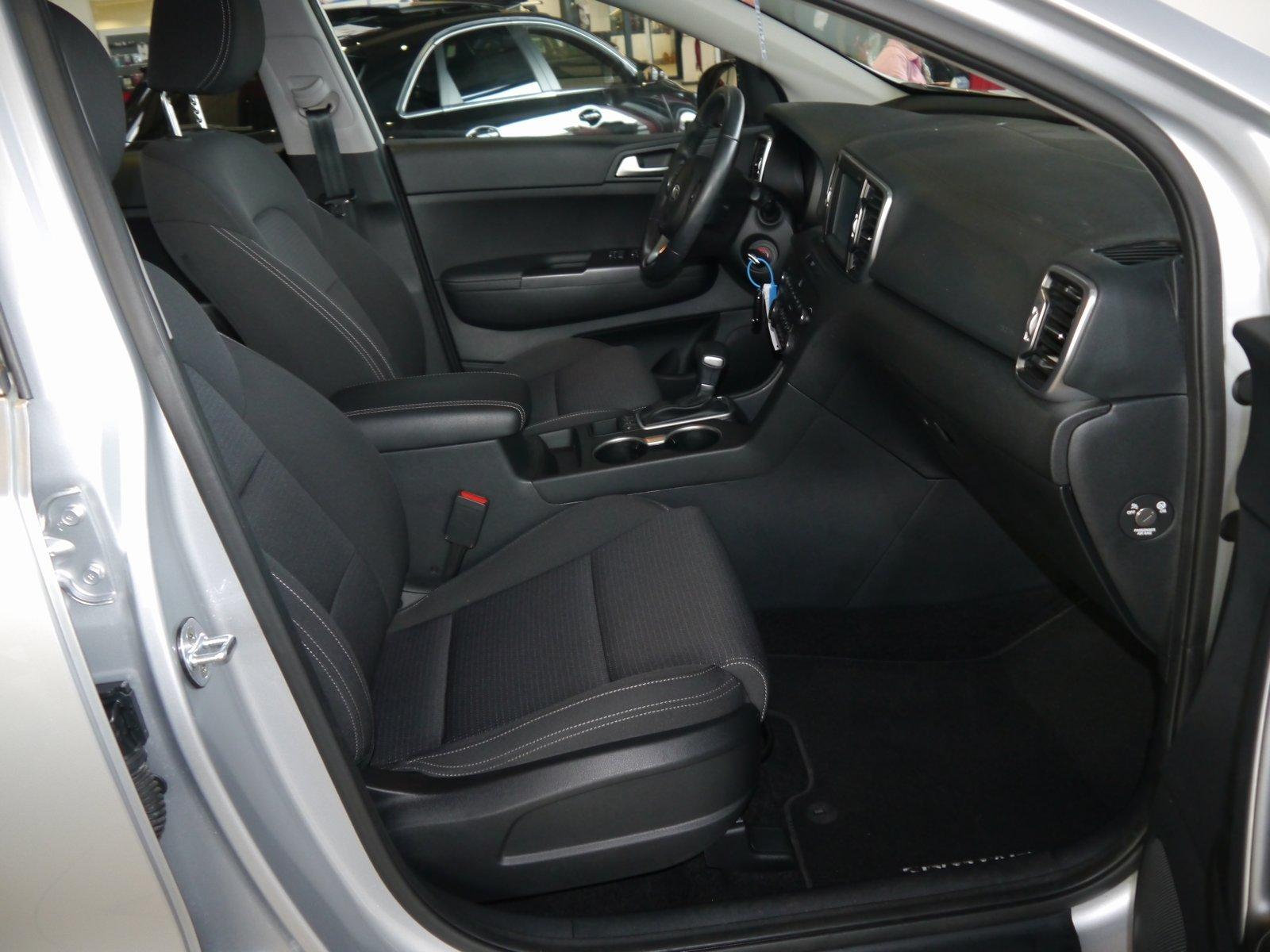 Kia Sportage 1.6 T-GDI Vision 4WD Automatik Navi PTS