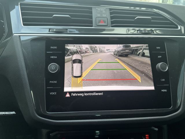 Tiguan 2.0 TDI DSG Elegance 4Motion Matrix RFK A