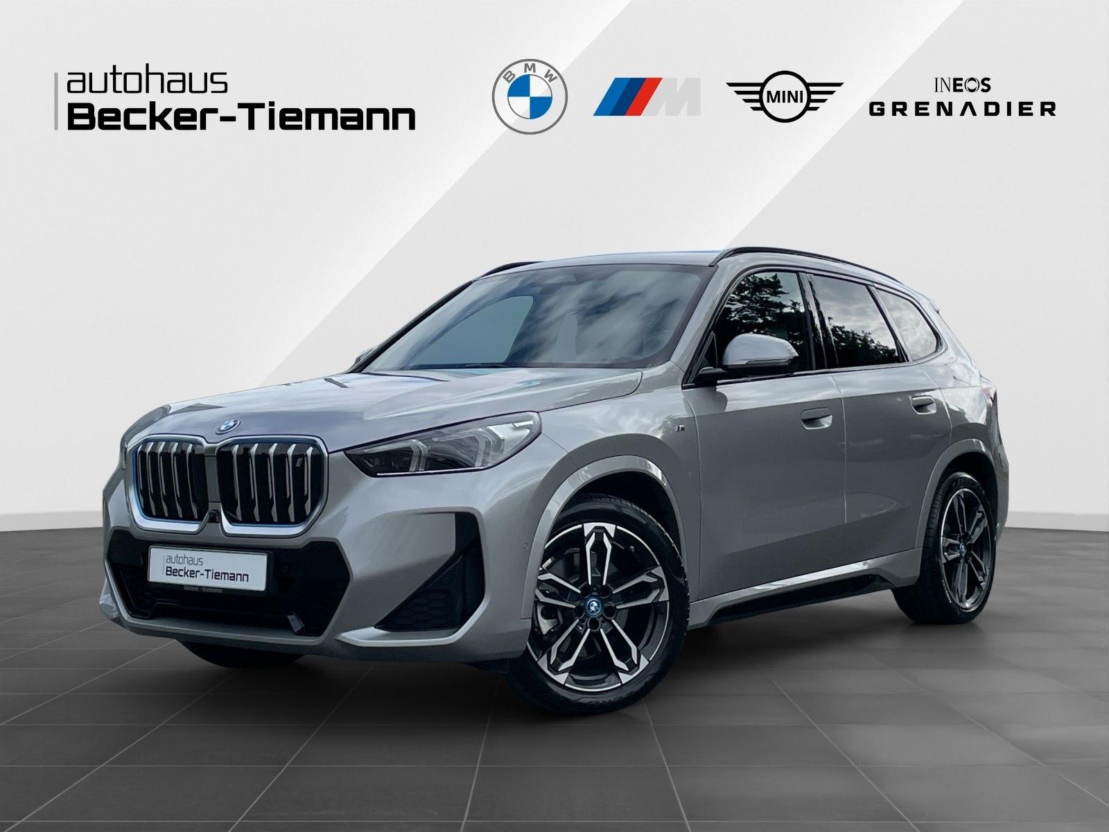 BMW iX1 xDrive30 M Sport | HuD | Pano.Dach | AHK | P