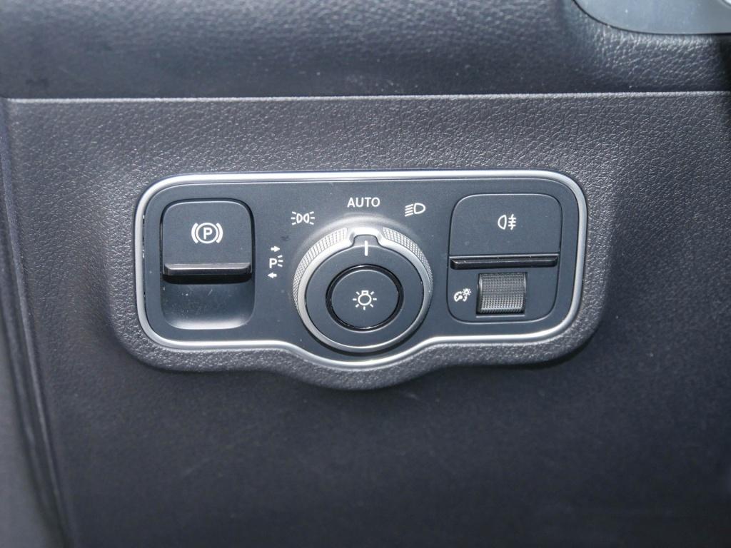 Mercedes-Benz GLB d 4M Progressive/LED/Kamera/Winter/Navi, миниатюра 19