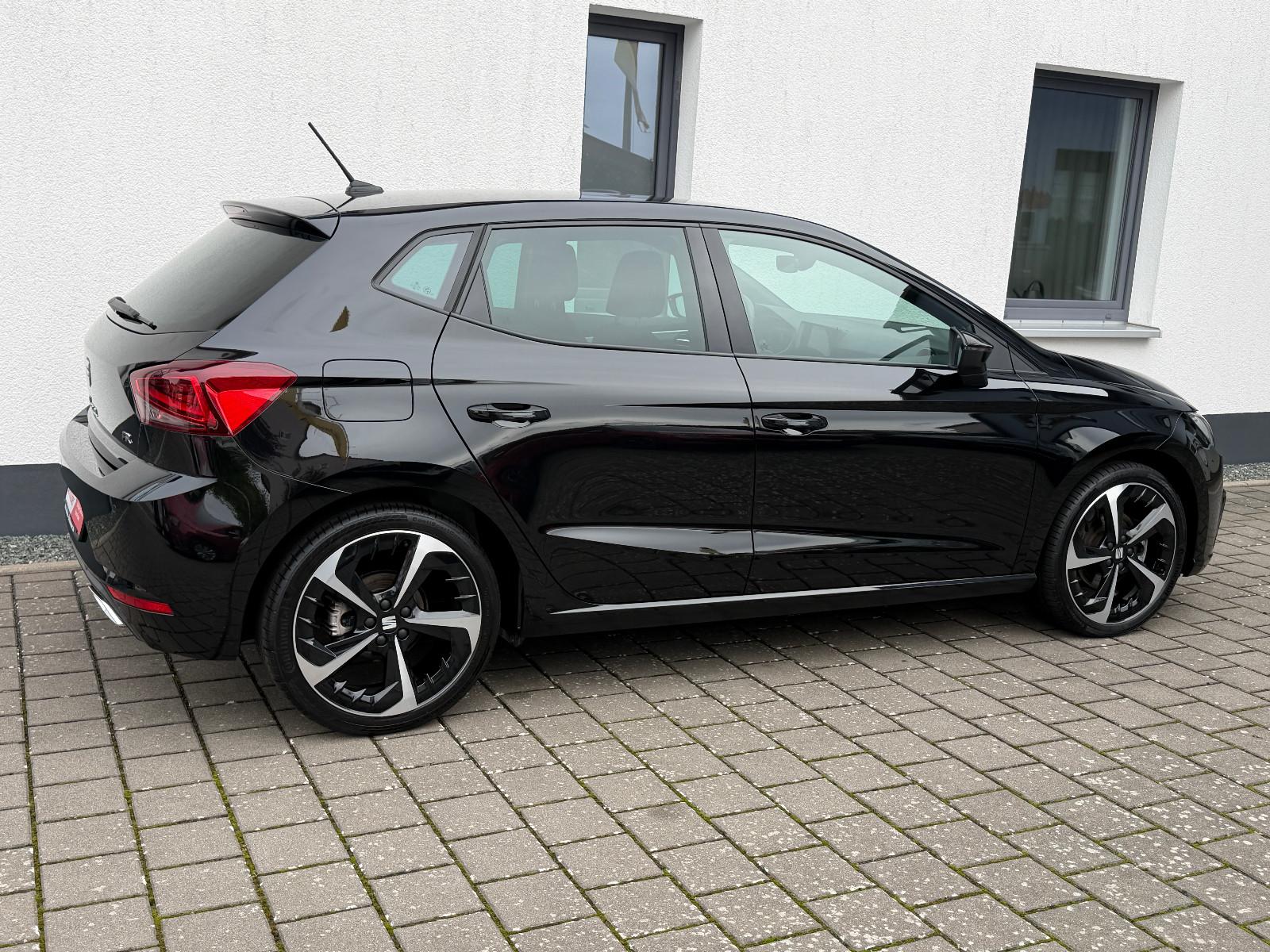 Seat Ibiza 1.0 TSI DSG FR (Navi,LED,Kam.,18",SH,ACC)