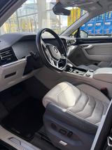 Volkswagen Touareg 3.0 V6 TDI SCR 4MOTION Tiptronic Luftfe. - VW Touareg Gebrauchtwagen in Hannover