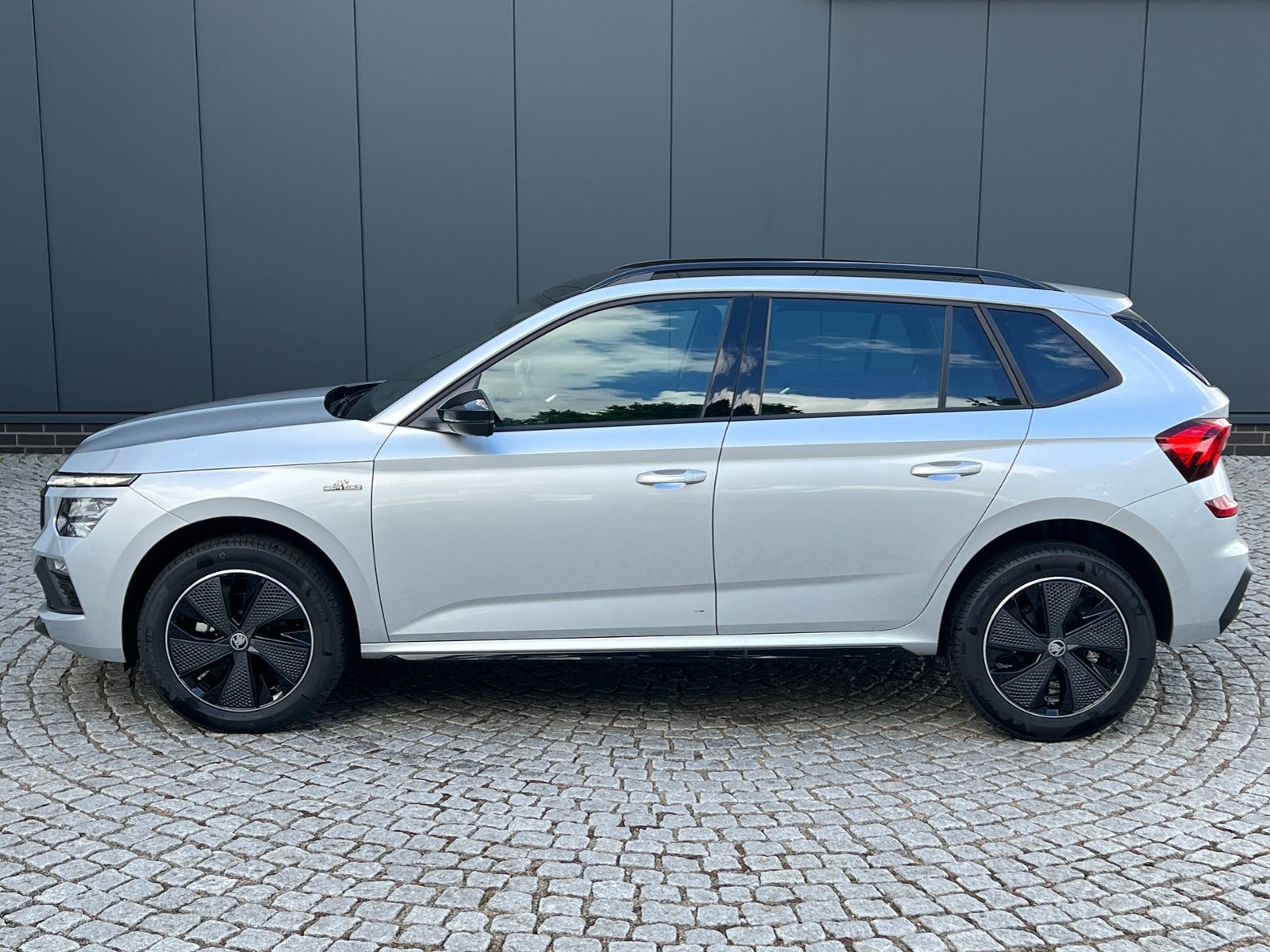 Fahrzeugabbildung SKODA Kamiq Monte Carlo 1.0 TSI DSG *Matrix-LED, ACC,