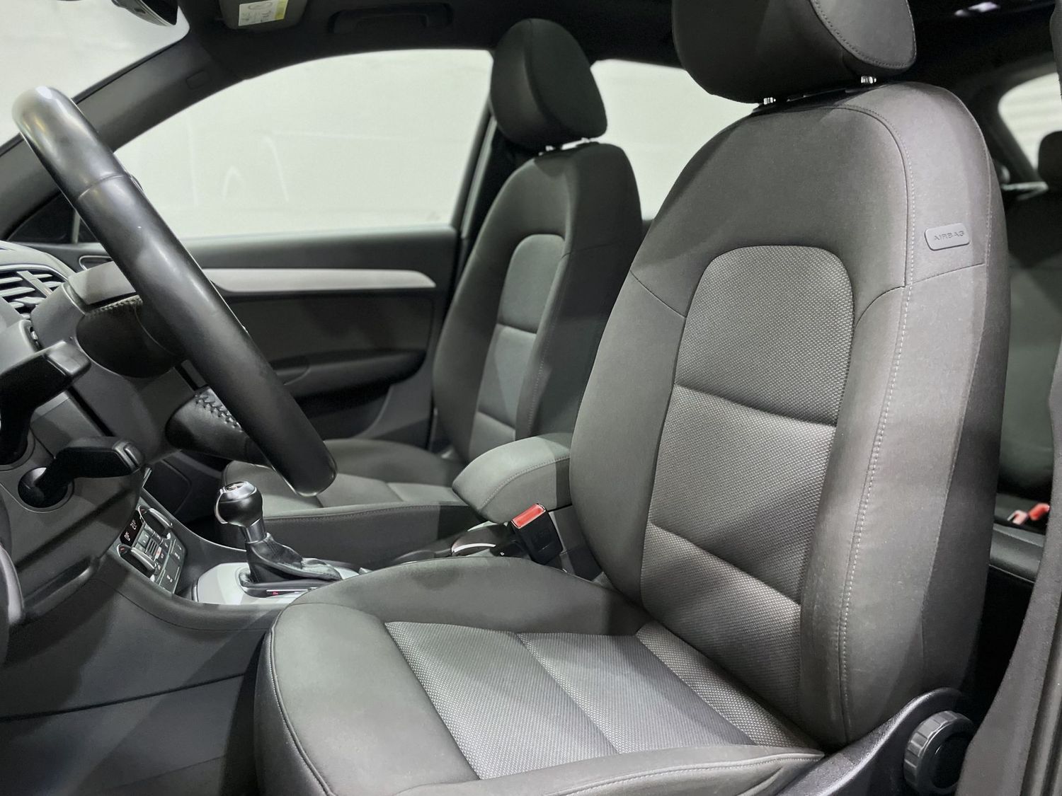 Fahrzeugabbildung Audi Q3 2.0 TDI quattro #LED#Pano#AHK#Tempomat