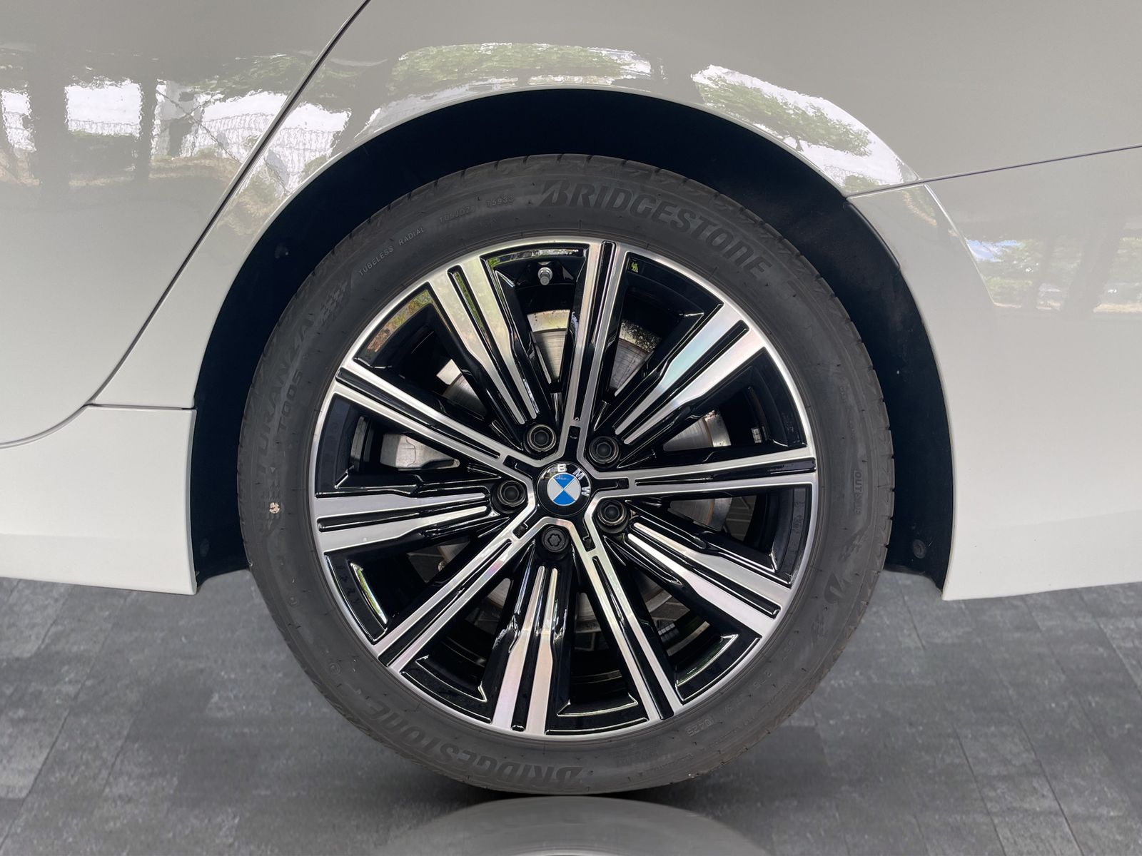 BMW 330 - Bild 14