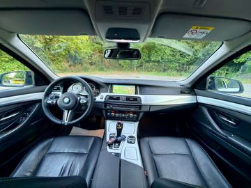 BMW 520 - 12