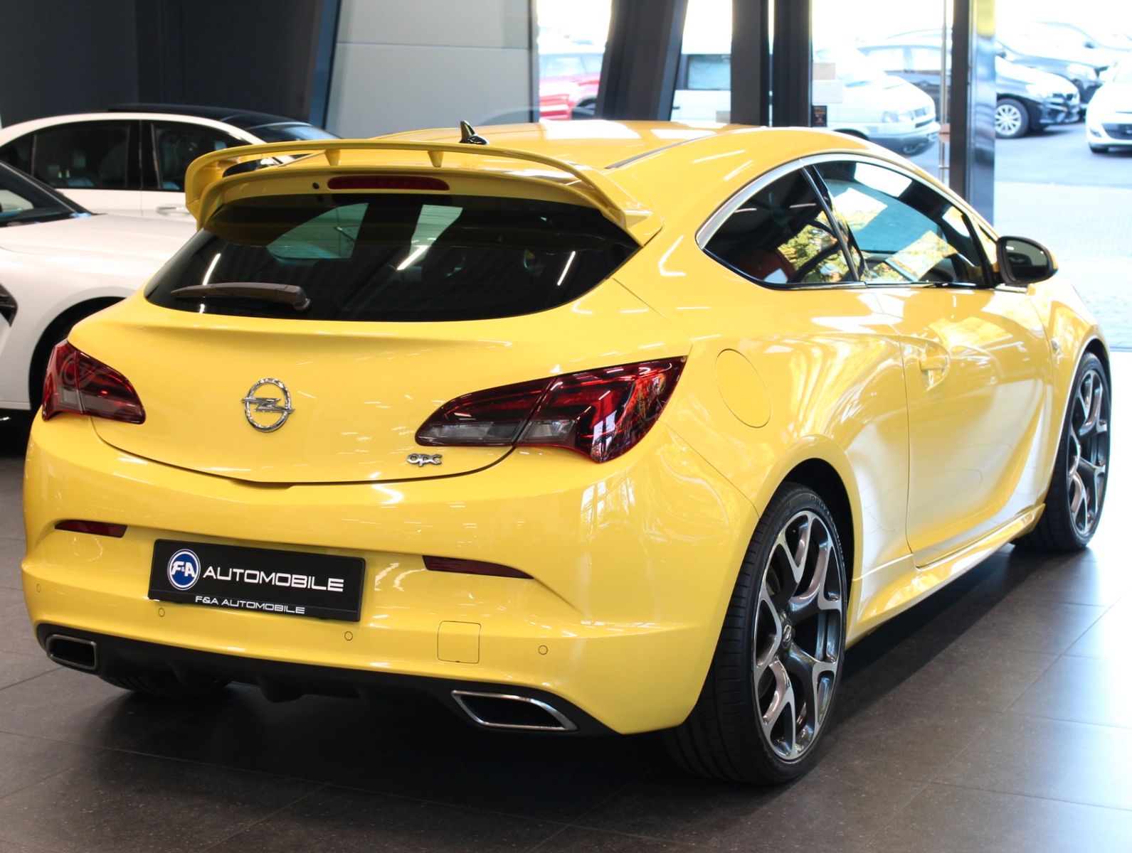 Fahrzeugabbildung Opel Astra GTC OPC*1.Hand*Navi*TOP