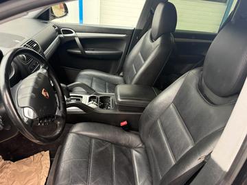 2003 Porsche CAYENNE 缩略图 13