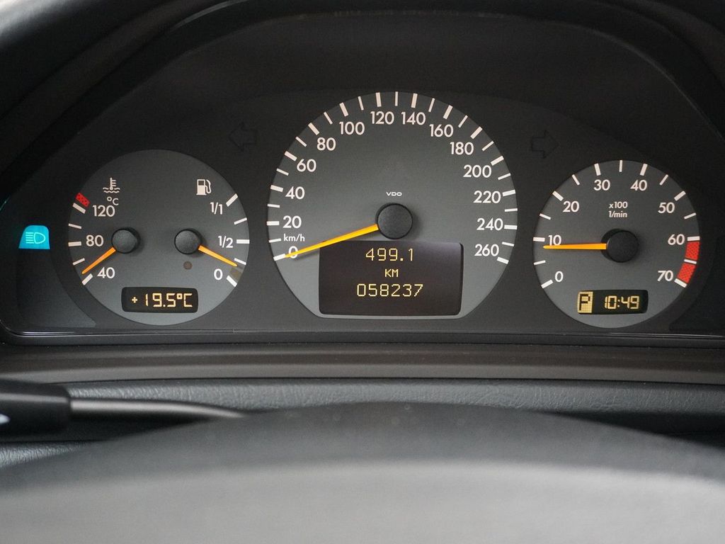 Mercedes-Benz CLK 200 Coupé K. Elegance Händlerwartung Leder a