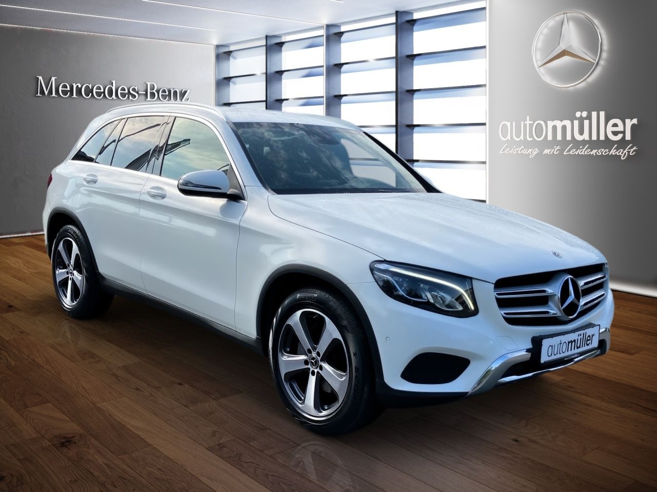 Fahrzeugabbildung Mercedes-Benz GLC 250 4M OFFROAD+AMG+KAMERA+EASYPACK+LED+