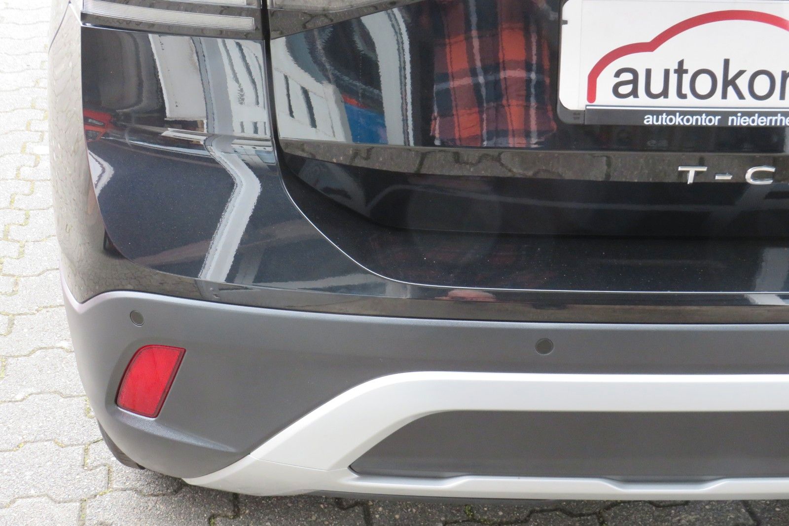Fahrzeugabbildung Volkswagen T-Cross 1.0 TSI Life ACC ASSISTENTPA. SITZH. 1HD
