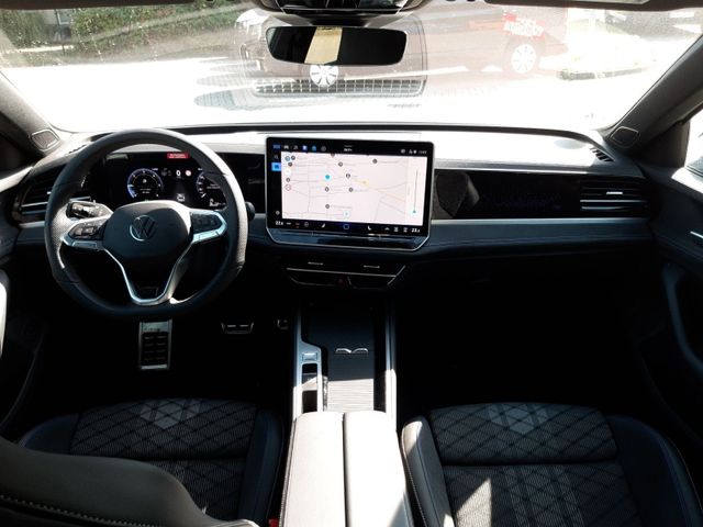 Passat Variant R-Line 2,0 TDI SCR 110 kW (150 PS