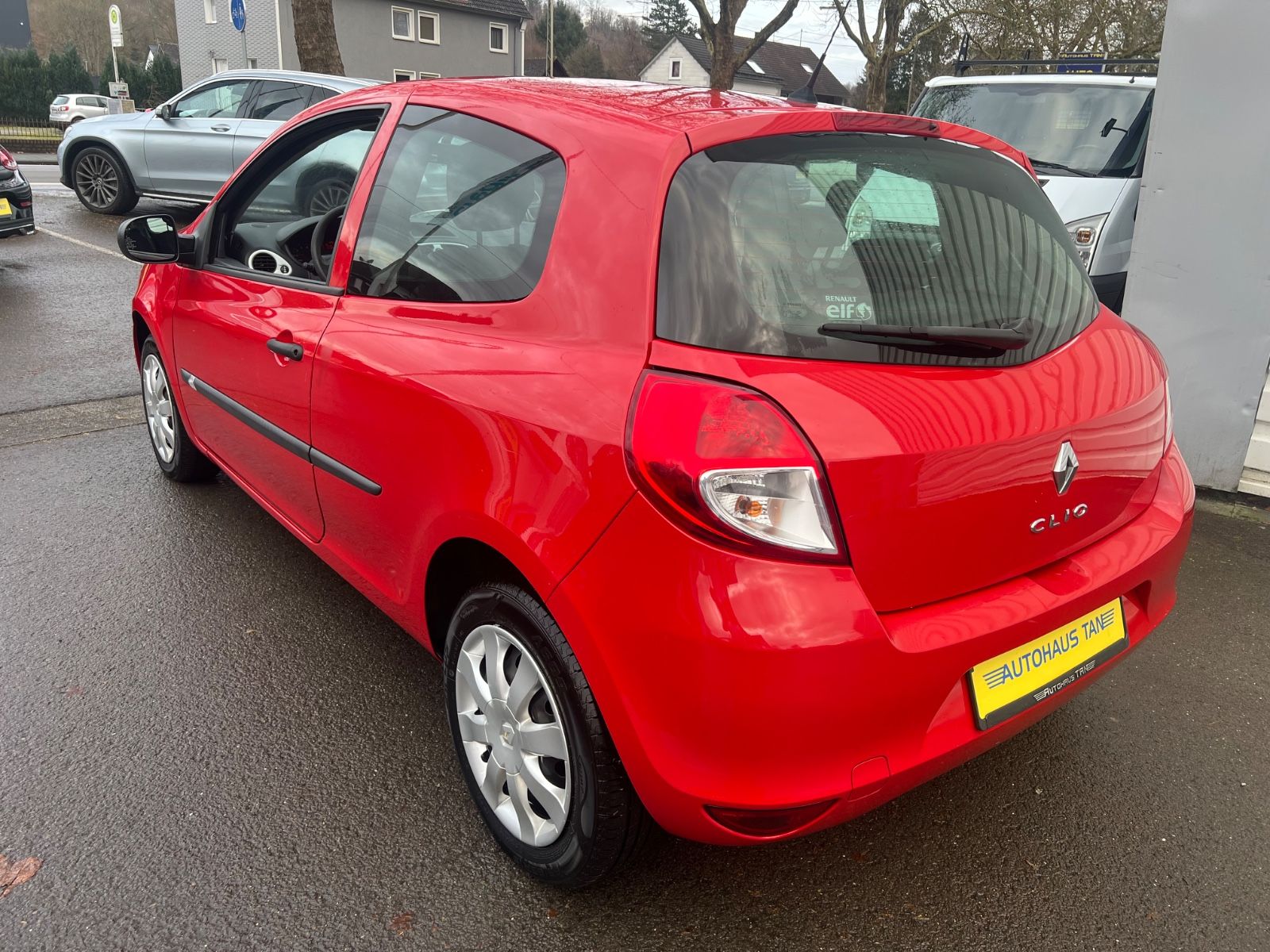 Fahrzeugabbildung Renault Clio III GPS * TÜV NEU *