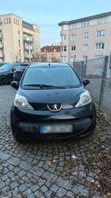 Peugeot 107  2006  4/5 Türer - Peugeot 107 in Stuttgart