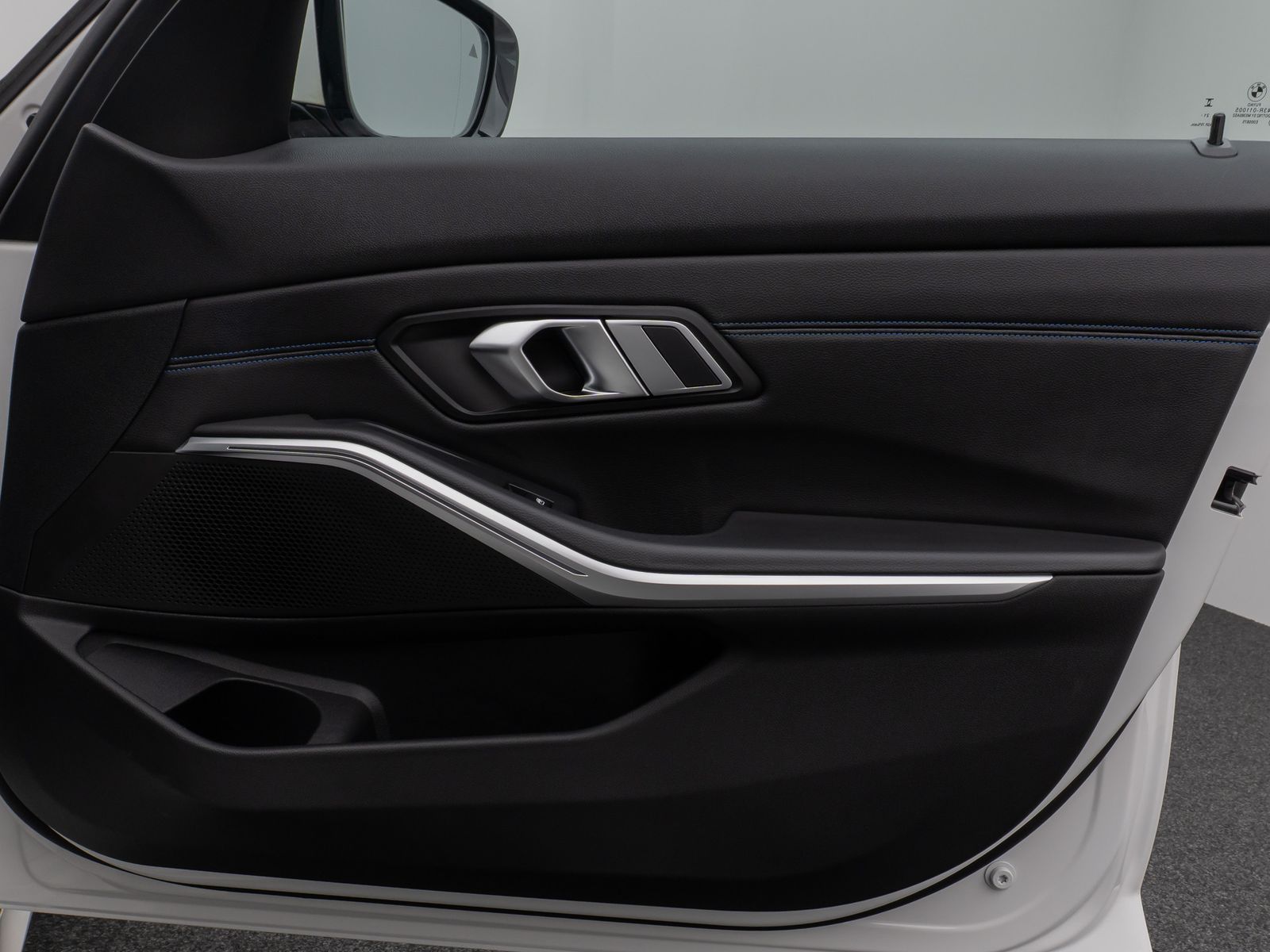 Fahrzeugabbildung BMW 330i xD M Sport Laser DAB Lenkrhzg Komfort Alarm