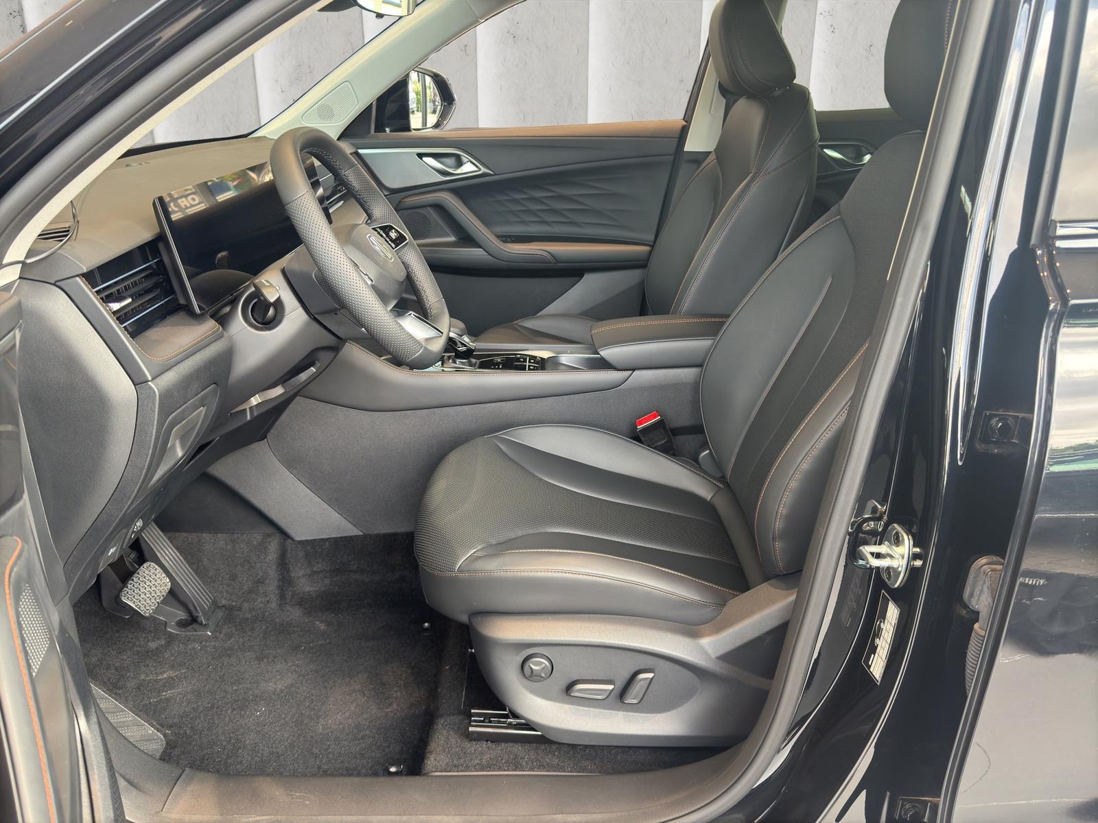 MG HS Luxury 1.5T GDI Hybrid+ Sports Utility Vehicl, миниатюра 7