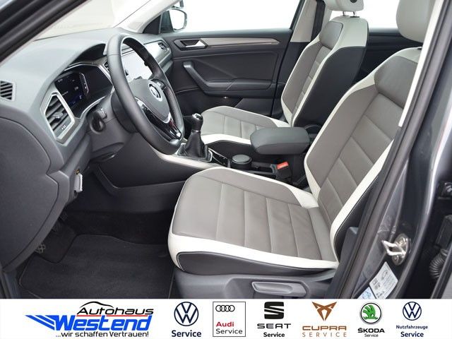 Fahrzeugabbildung Volkswagen T-Roc Style 2.0l TDI 85kW 6-Gang Pano AHK LED Na