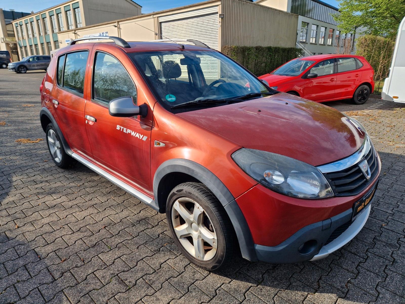 Dacia Sandero Stepway 1 Hand