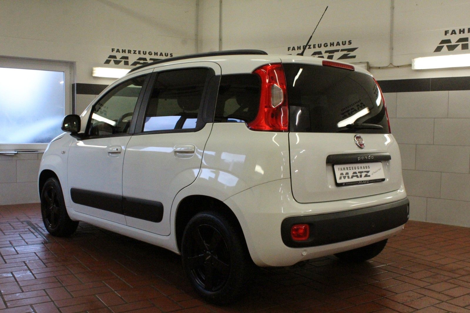 Fahrzeugabbildung Fiat Panda  Lounge 1.2