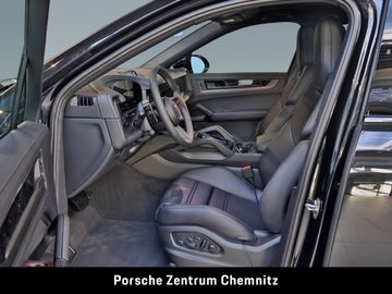 Porsche Cayenne - 12