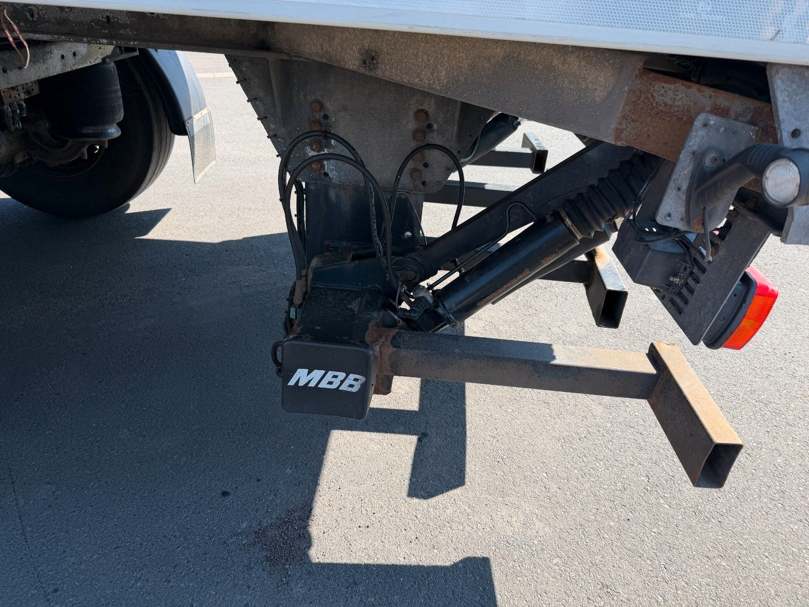 Fahrzeugabbildung ROHR RSK/34 IV Carrier Vector 1850 LBW MBB 2.500kg