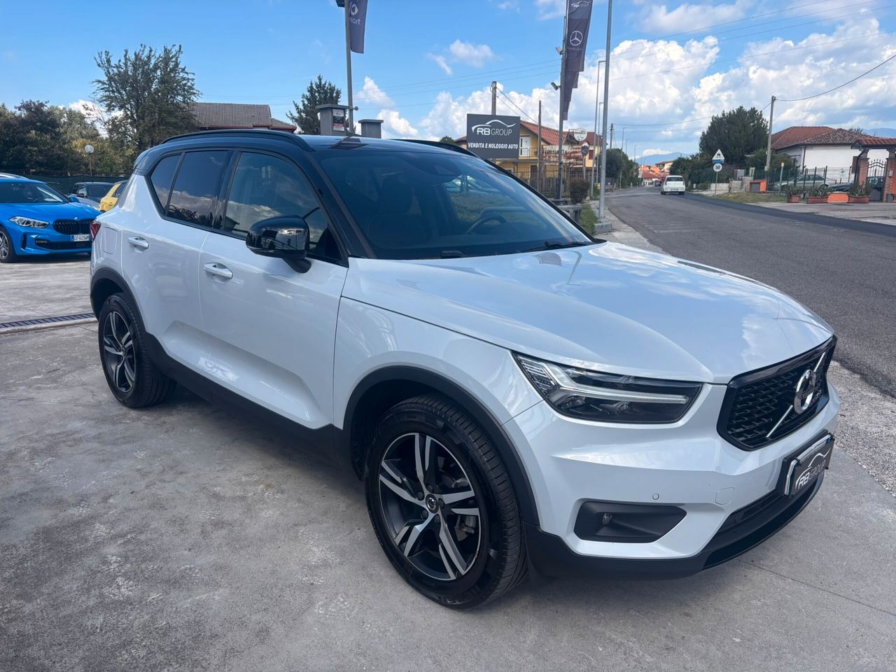 Volvo XC40 D3 R-design imagem 3