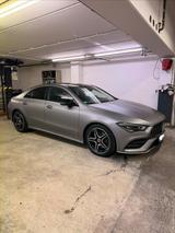 Mercedes-Benz CLA 220 AMG Line, Night Paket, Pano usw - graue Mercedes-Benz CLA 220