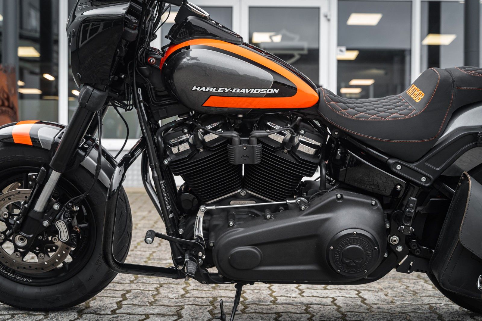 Fahrzeugabbildung Harley-Davidson FXFBS FAT BOB 114 CUI SOFTAIL - SE-NOCKENWELLE