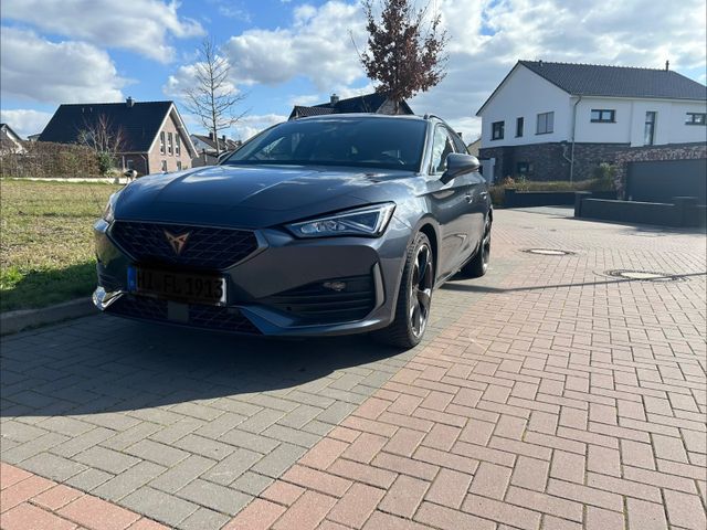 CUPRA Leon 1.5 eTSI 110kW DSG Sportstourer -