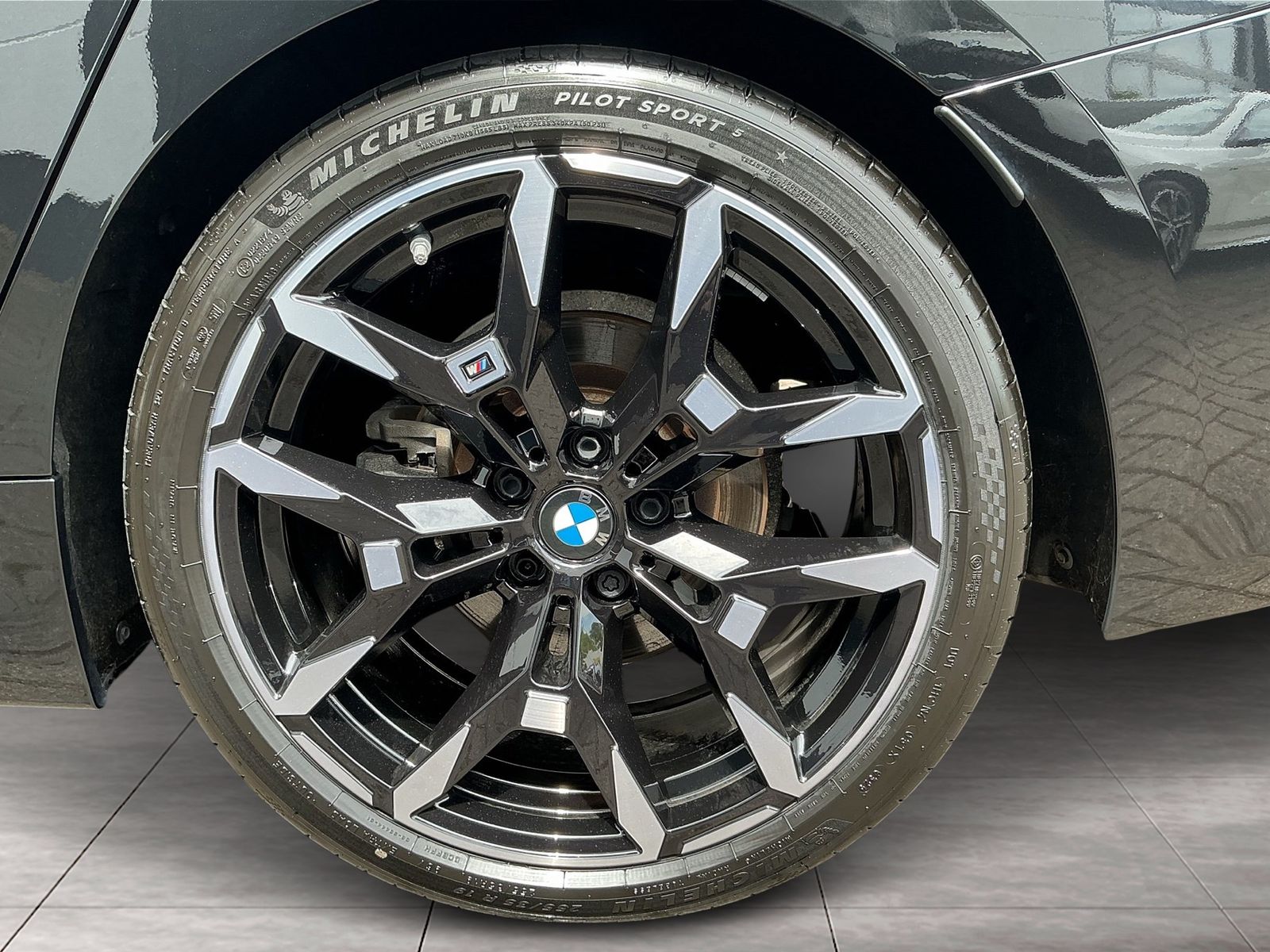 BMW 320 - Bild 11