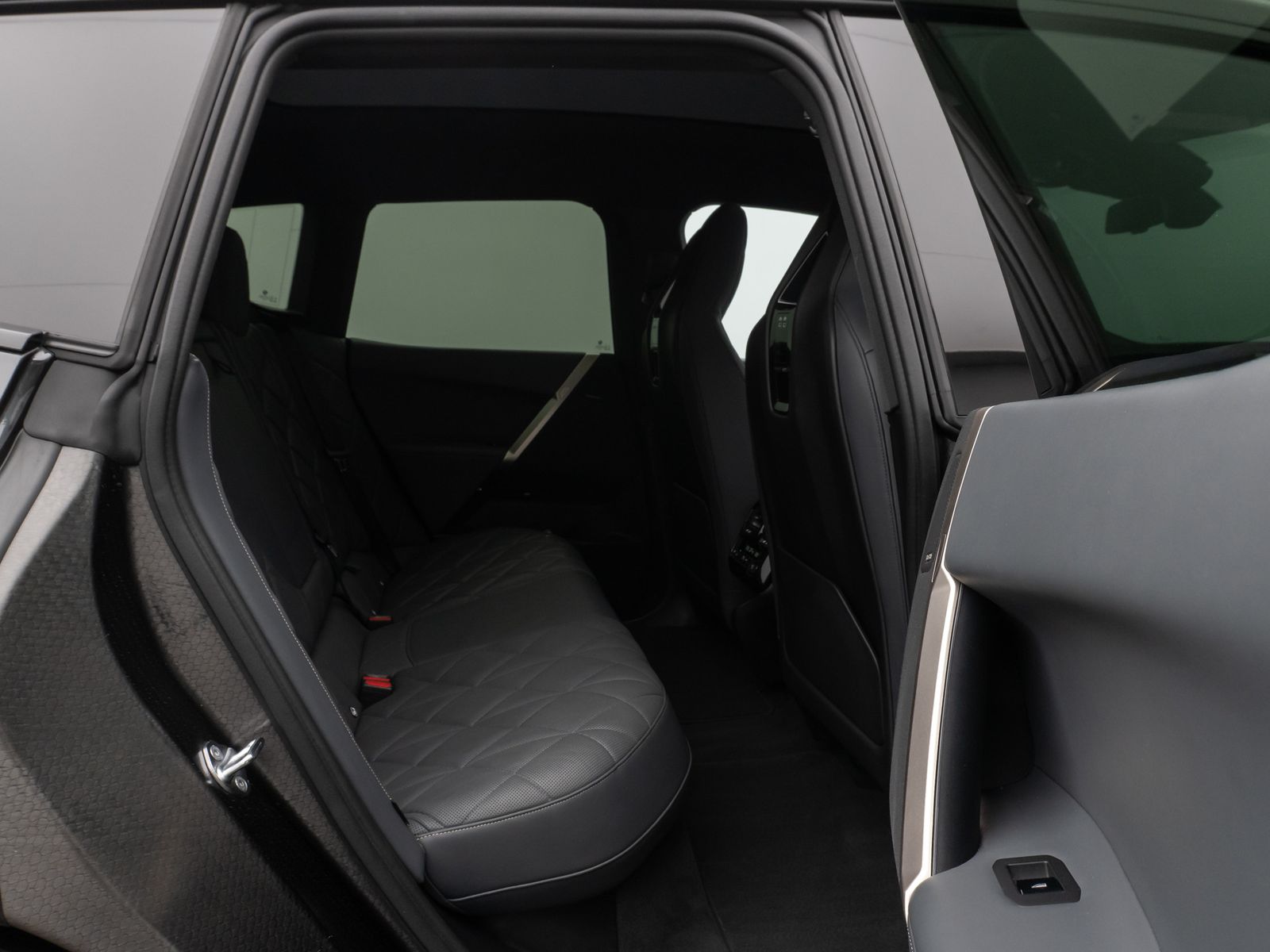 Fahrzeugabbildung BMW iX xD40 Panorama 360°DAB H/K Laser ACC AHK Sport