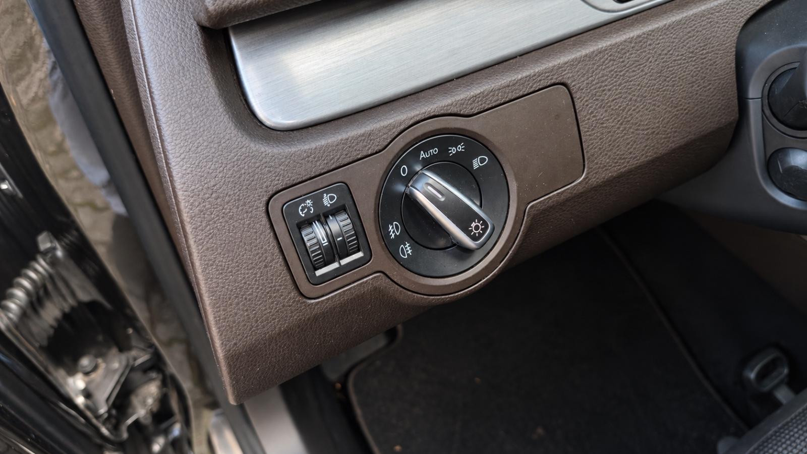 Volkswagen Passat 2013 — photo 8