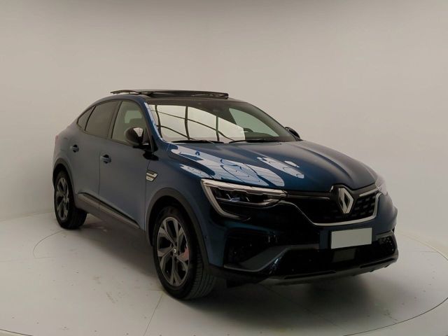 Renault Arkana Hybrid E-Tech 145 CV R.S. Line